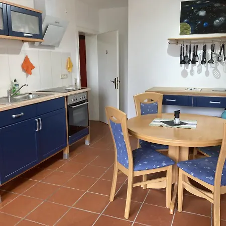 Apartment Oreste *