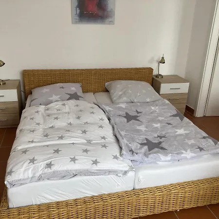 Apartment Oreste Overath